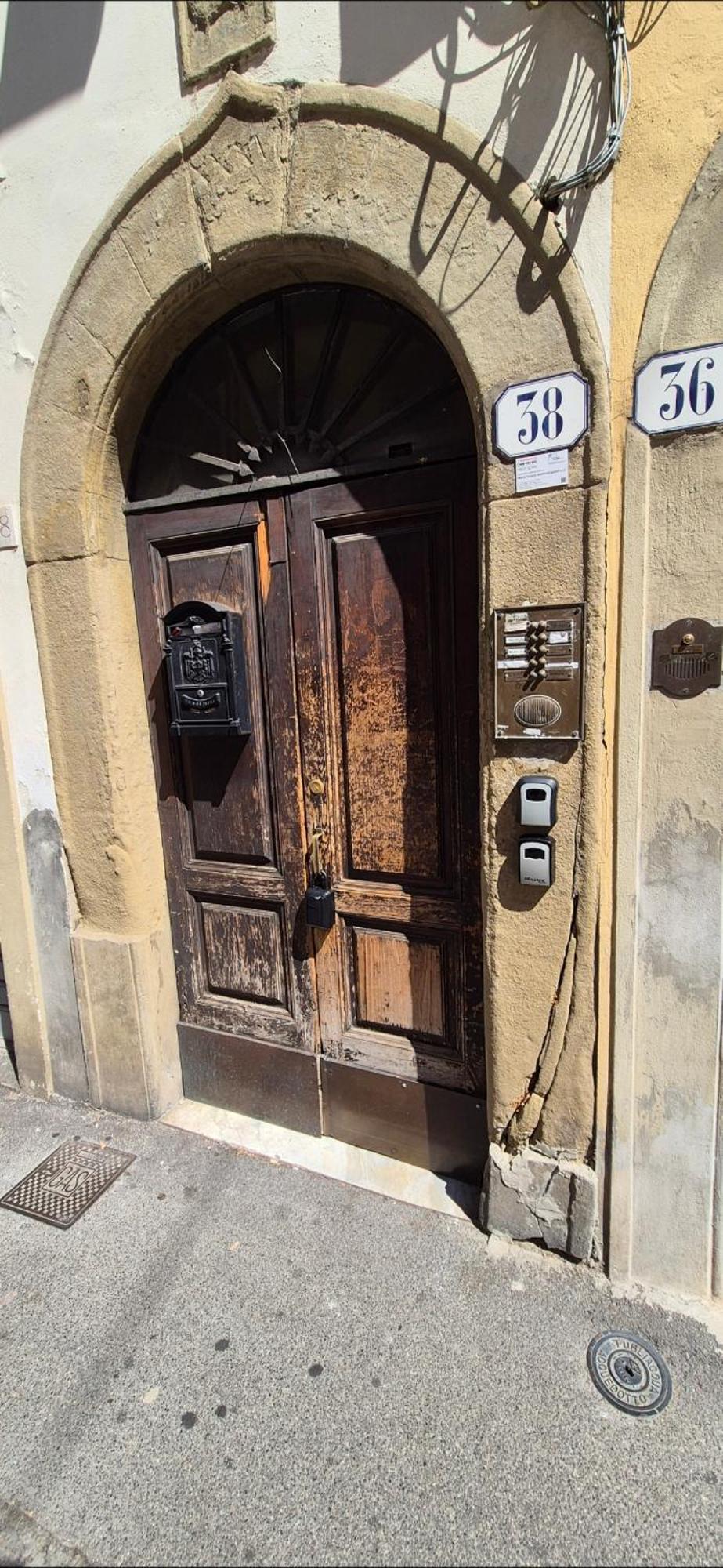 شقة Borgo San Frediano Hideaway فلورنس المظهر الخارجي الصورة